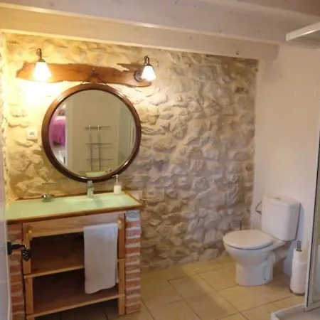 Bodegas Vidular Semesterbostad *